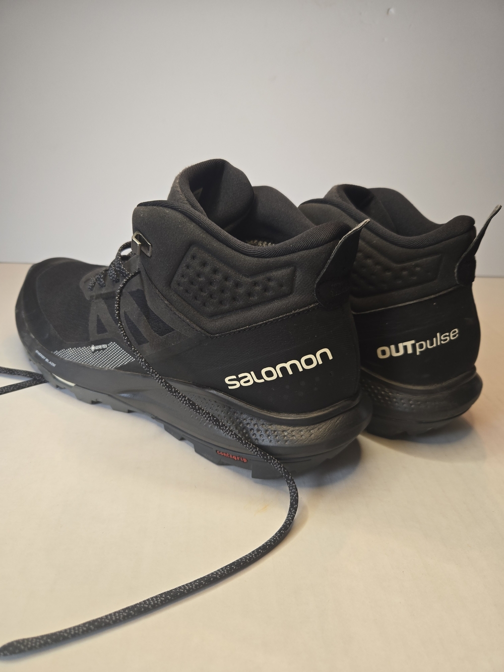 Salomon OUTpulse Mid GTX Men's Black Trail & Hiking Boots Shoes US 11 - Picture 2 of 16